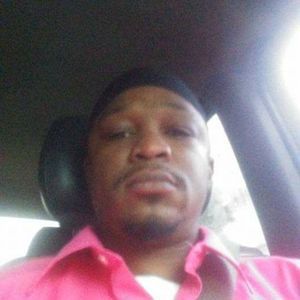 Meet your Posher, Dominic